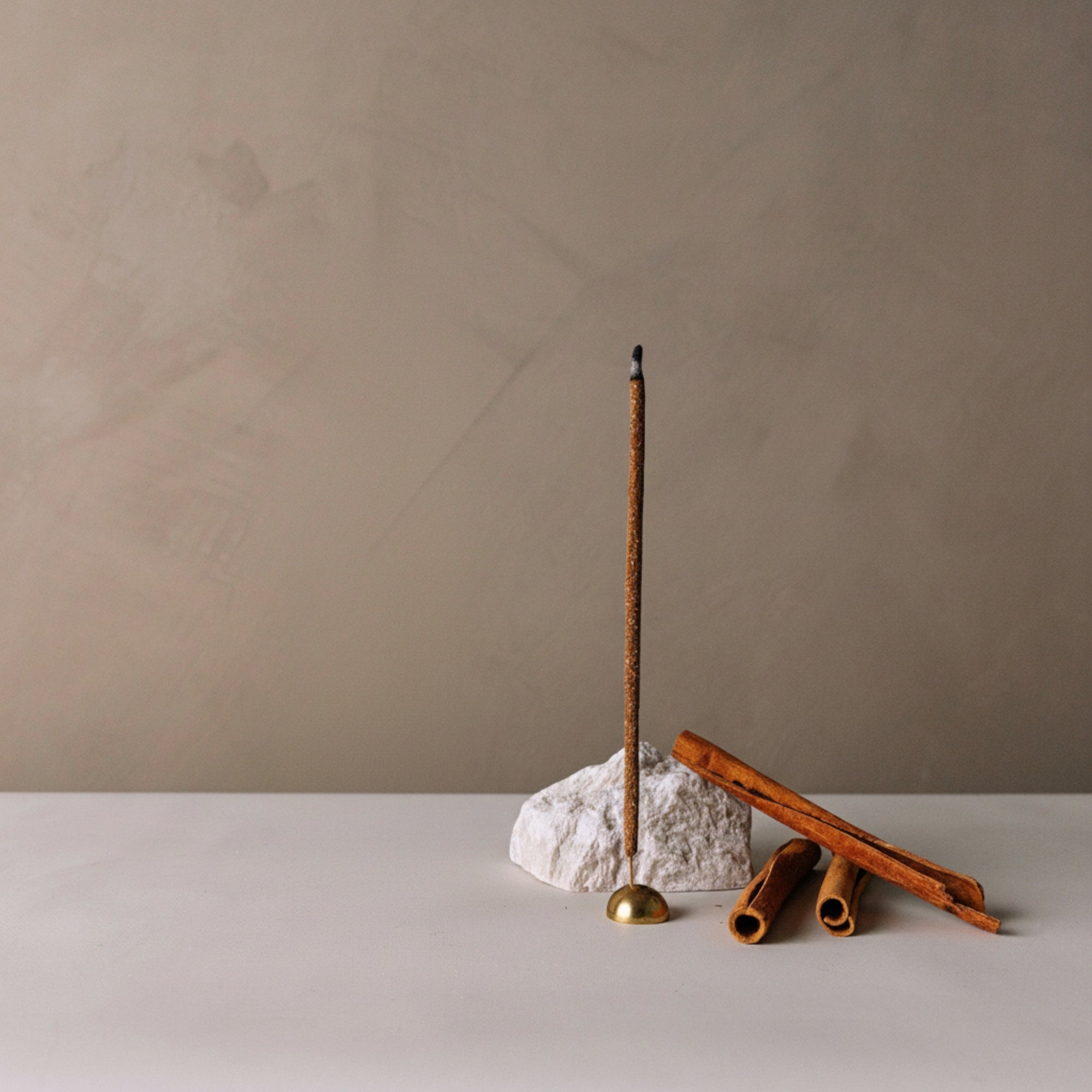 Awaken Aromatic Tarçın Çubuk Tütsü | Cinnamon Incense Stick